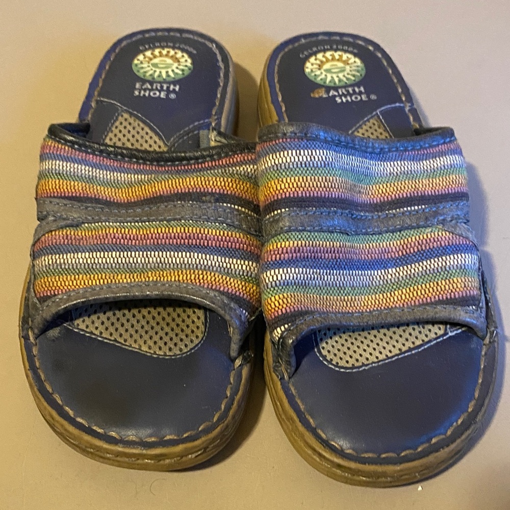 Earth Shoe Women’s Navy Slide Sandals with Multicolor Striped Straps